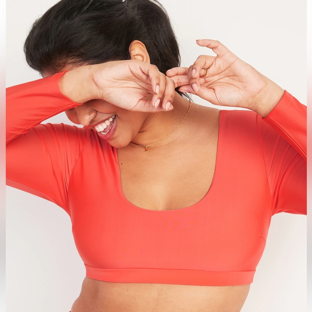 Old Navy Cropped Swim Top Rashguard
